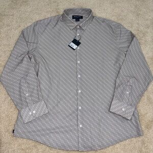 Mizzen+Main Grey Patterned Button-Up Shirt